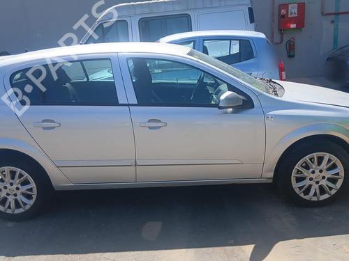 Left front window switch OPEL ASTRA H (A04) | BP38648538I27 - Image 10