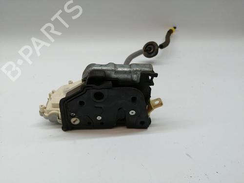 rear-right-lock-audi-a4-b9-8w2-8wc-2015-33464385 main image