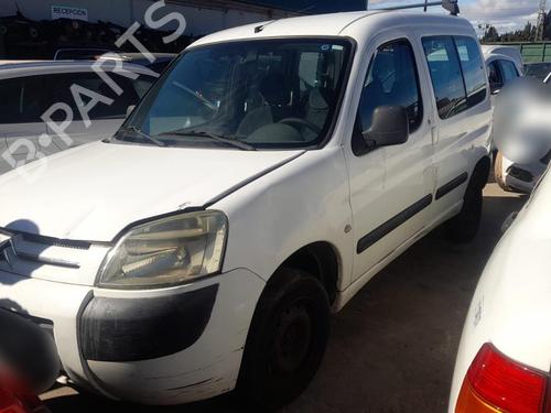 Right front door CITROËN BERLINGO / BERLINGO FIRST Box Body/MPV (M_) 2.0 HDI 90 4WD (MBRHY, MCRHY) | BP29982379C3