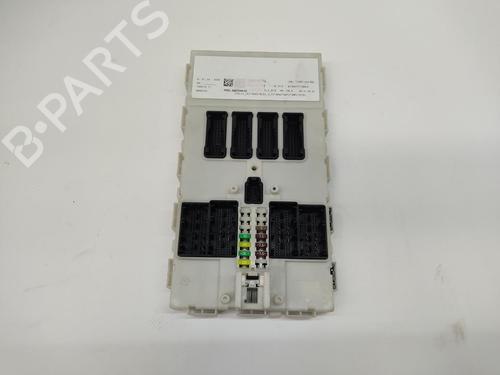 Used Fuse box Fuse box 36781472 36781472