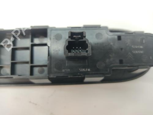 Left front window switch PEUGEOT 307 Break (3E) 1.6 HDi 110 | BP29340455I27 