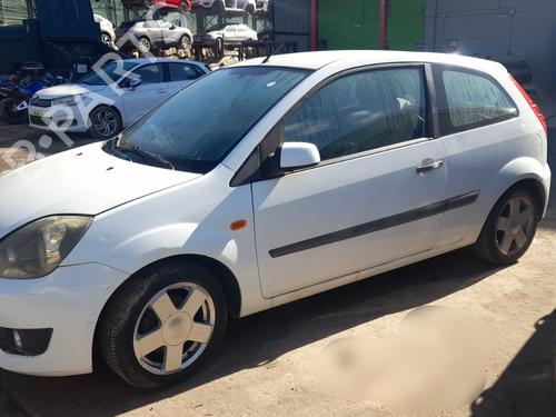 Left taillight FORD FIESTA V (JH_, JD_) 1.4 TDCi | BP24527702C34 