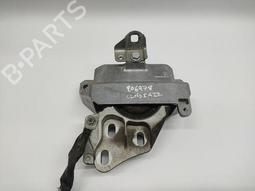 Used Engine mount Engine mount MERCEDES-BENZ A-CLASS (W177) A 180 d (177.003) (116 hp) 36279599 36279599
