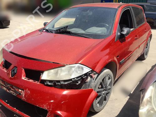Recambios RENAULT MEGANE II (BM0/1_, CM0/1_) 1.9 dCi (131 hp) 3926865