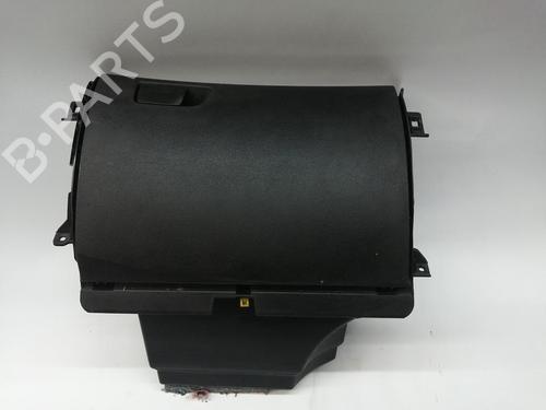 Vano posta oggetti Vano posta oggetti RENAULT MEGANE IV Grandtour (K9A/M/N_) [2016-2026] 37428701 37428701