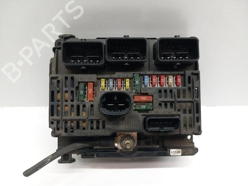 Used Fuse box Fuse box 38603482 38603482