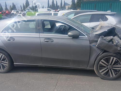 Brugte MERCEDES-BENZ A-CLASS Saloon (V177) A 250 e (177.186) 4756019
