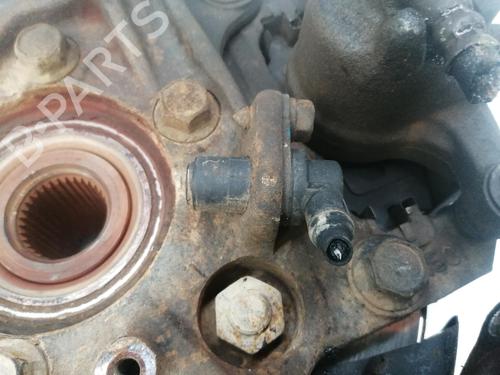 Left rear steering knuckle MITSUBISHI PAJERO IV (V8_W, V9_W) 3.2 DI-D (V88W, V98W) | BP16835189M27 