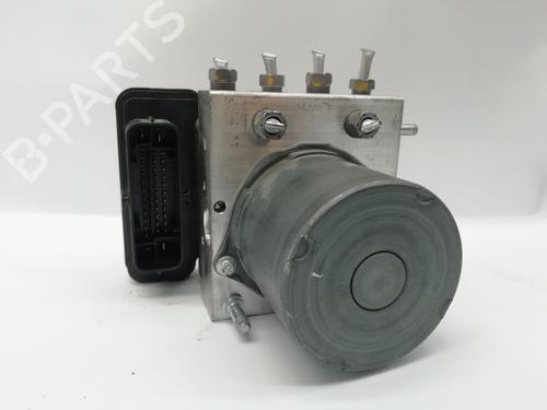 Used Control unit RENAULT CLIO V (B7_) [2019-2025]  12544025