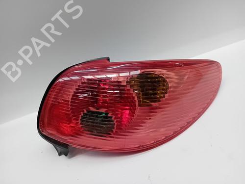 Used Right taillight Right taillight PEUGEOT 206 CC (2D) 1.6 16V (2DNFUF, 2DNFUR) (109 hp) 36298260 36298260