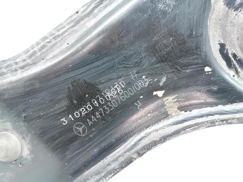 Right front suspension arm MERCEDES-BENZ VITO Mixto (Double Cabin) (W447) 110 CDI (447.701, 447.703, 447.705) | BP18922568M13 