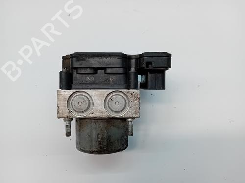 Used Control unit SUBARU XV (_GP_) 2.0 i AWD (GP7, G33GP) (150 hp) 26913592