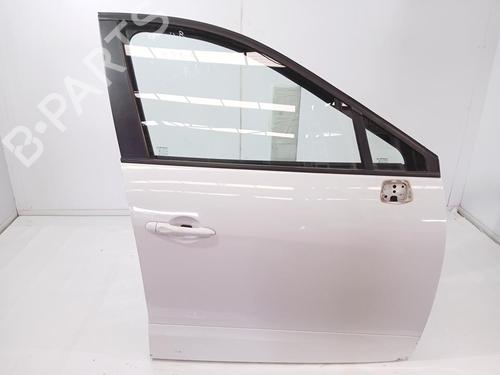 Used Right front door Right front door 37182334 37182334