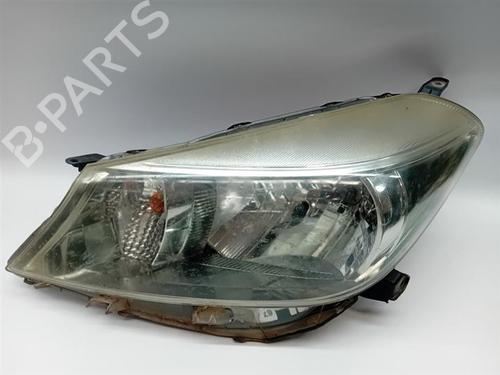 Used Left headlight Left headlight TOYOTA YARIS (_P13_) 1.4 D (NLP130_, NLP130) (90 hp) 39467977 39467977
