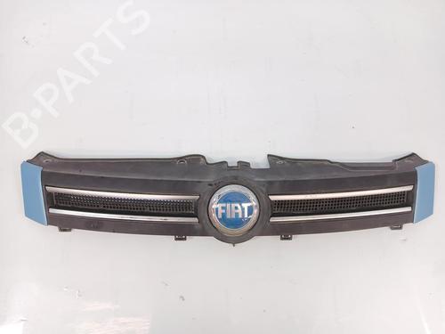 Used Grille Grille FIAT PANDA (169_) 1.2 (169.AXB11, 169.AXB1A) (60 hp) 35905308 35905308