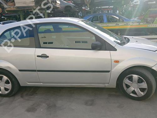 Pára-choques frente FORD FIESTA V (JH_, JD_) 1.25 16V | BP30623825C7 