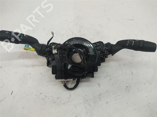 Used Headlight switch Headlight switch TOYOTA YARIS (_P21_, _PA1_, _PH1_) 1.5 Hybrid (MXPH10, MXPH11) (116 hp) 34286326 34286326