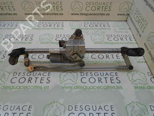 Used Front wiper motor SKODA OCTAVIA III (5E3, NL3, NR3) [2012-2021]  5526236