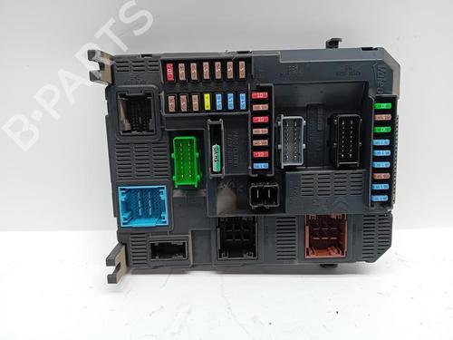 Used Fuse box Fuse box PEUGEOT 208 I (CA_, CC_) [2012-2021] 36113728 36113728
