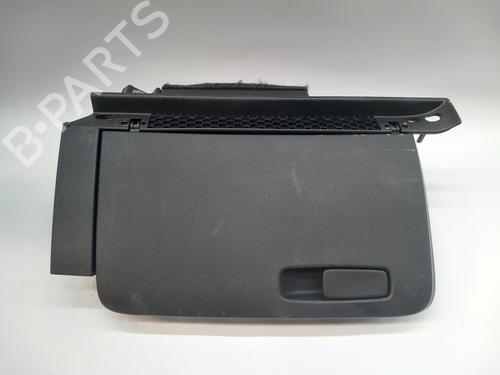 Used Glove box AUDI A1 Sportback (8XA, 8XF) 1.0 TFSI (95 hp) 24635417