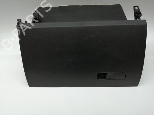 Used Glove box Glove box MERCEDES-BENZ A-CLASS (W177) A 180 (177.084) (136 hp) 34286332 34286332