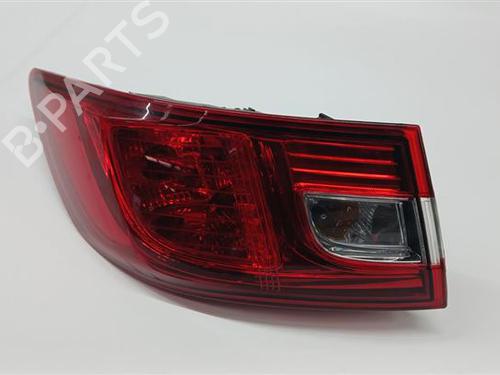 left-taillight-renault-clio-iv-bh_-2012-2013-2014-2015-2016-2017-2018-2019-2020-2021-36322319 main image