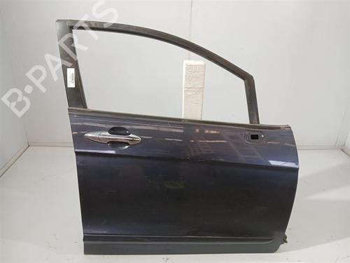 Used Right front door Right front door 9071809 9071809