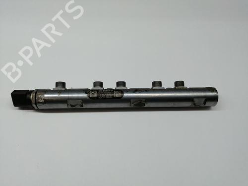 Used Injection rail MINI MINI COUNTRYMAN (R60) One D (90 hp) 30681275