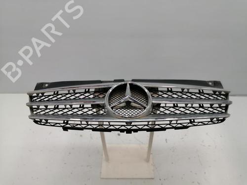 Used Grille MERCEDES-BENZ VIANO (W639) [2003-2026]  31382325