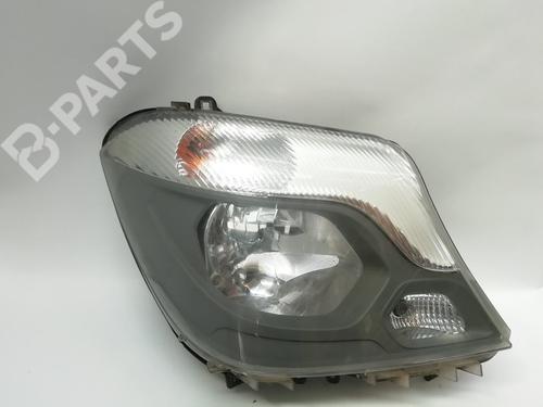 Used Right headlight Right headlight MERCEDES-BENZ SPRINTER 3,5-t Van (B906) [2006-2020] 10723529 10723529