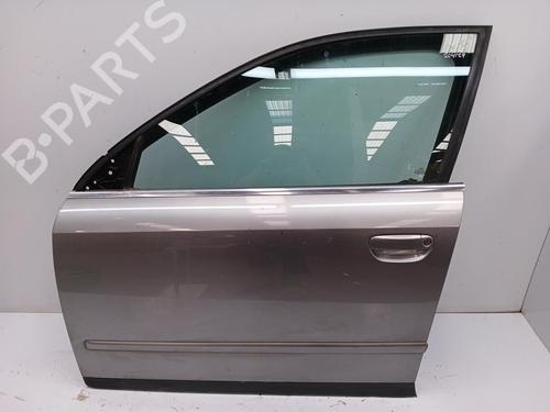 Dør venstre fortil AUDI A4 B6 Avant (8E5) 3.0 quattro (220 hp) 29907916