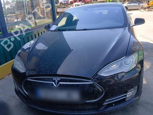 TESLA MODEL S (5YJS) 4652114