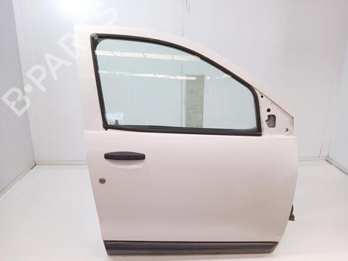 Used Right front door Right front door 37032972 37032972