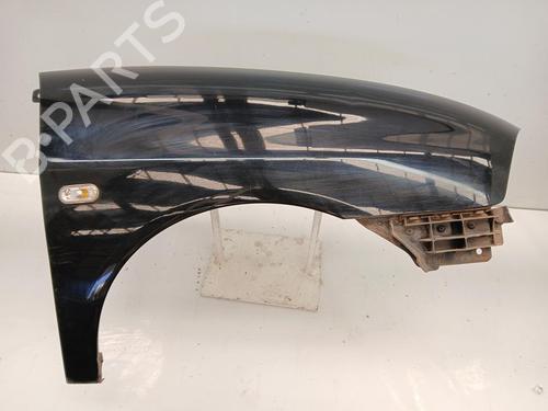 Used Right front fenders Right front fenders 37030378 37030378