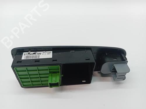 Left front window switch FIAT DUCATO Van (250_) 110 Multijet 2,3 D | BP38648545I27 - Image 2