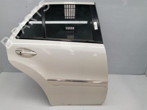right-rear-door-mercedes-benz-m-class-w164-2005-2006-2007-2008-2009-2010-2011-2012-32470190 main image
