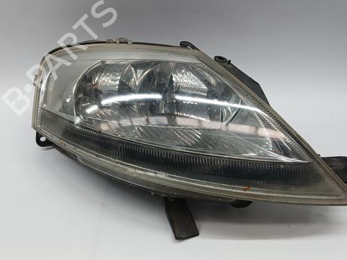 Used Right headlight Right headlight CITROËN C3 I (FC_, FN_) 1.1 i (60 hp) 36164051 36164051