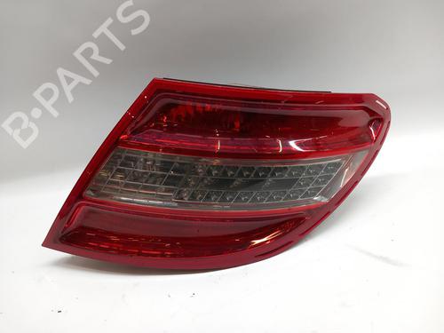 Used Right taillight Right taillight MERCEDES-BENZ C-CLASS (W204) [2007-2015] 34247196 34247196