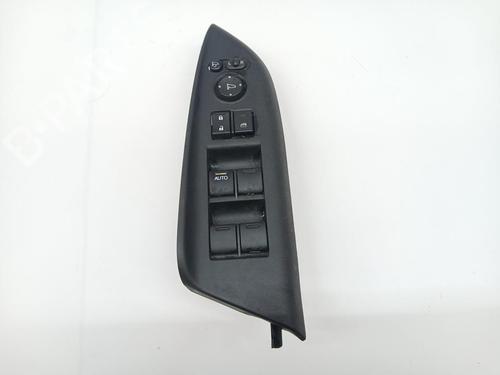 Raamschakelaar links voor Raamschakelaar links voor HONDA JAZZ IV (GK_) 1.3 (102 hp) 37584327 37584327