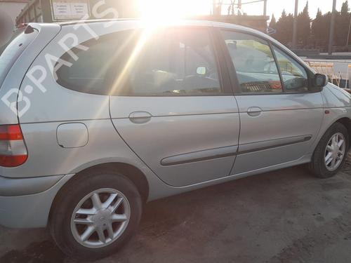 Fuel flap RENAULT SCÉNIC I MPV (JA0/1_, FA0_) 1.9 dTi (JA1U) | BP30909111C131