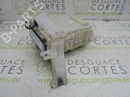 Fuse box TOYOTA AURIS (_E15_)  | BP5459266E1 