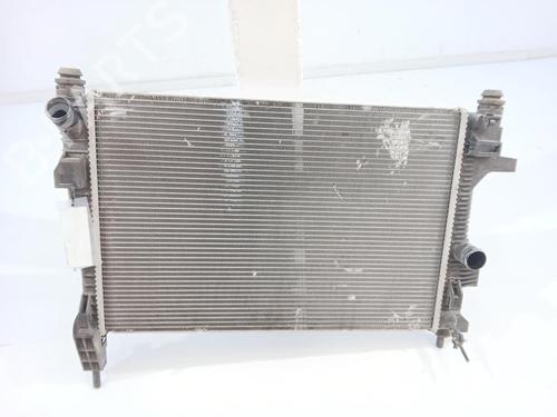 Used Water radiator Water radiator FORD FOCUS III 1.6 TDCi (95 hp) 35905217 35905217