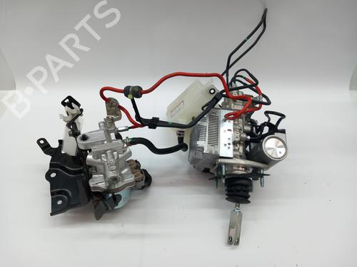 Used ABS pump LEXUS CT (ZWA10_) 200h (ZWA10_) (99 hp) 28521090