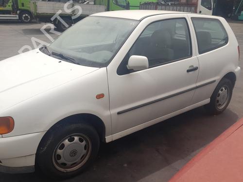 Left mirror VW POLO III (6N1) 75 1.6 | BP11809900C26 