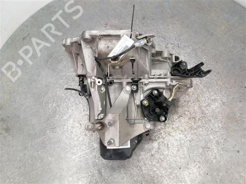 gearbox-dacia-logan-mcv-ii-2013-23567095 main image