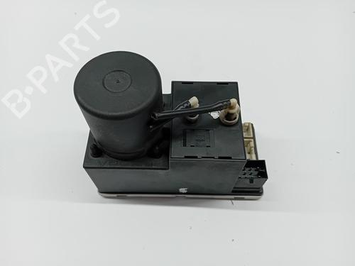 Used Central lock pump Central lock pump 38470303 38470303