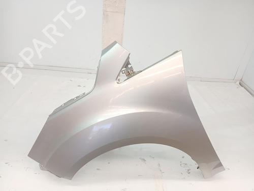 Used Left front fenders Left front fenders 37032917 37032917