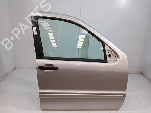 Used Right front door MERCEDES-BENZ M-CLASS (W163) [1998-2005]  30961548