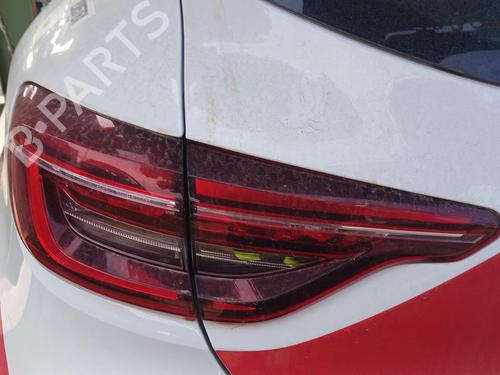 left-tailgate-light-renault-clio-v-b7_-2019-37032376 main image