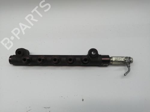 Used Injection rail OPEL ASTRA J Sports Tourer (P10) [2010-2015]  26734246
